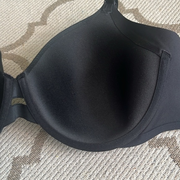 Warners No Side Effects Underarm-Smoothing Underwire Lightly Lined T-Shirt Bra - Picture 9 of 13